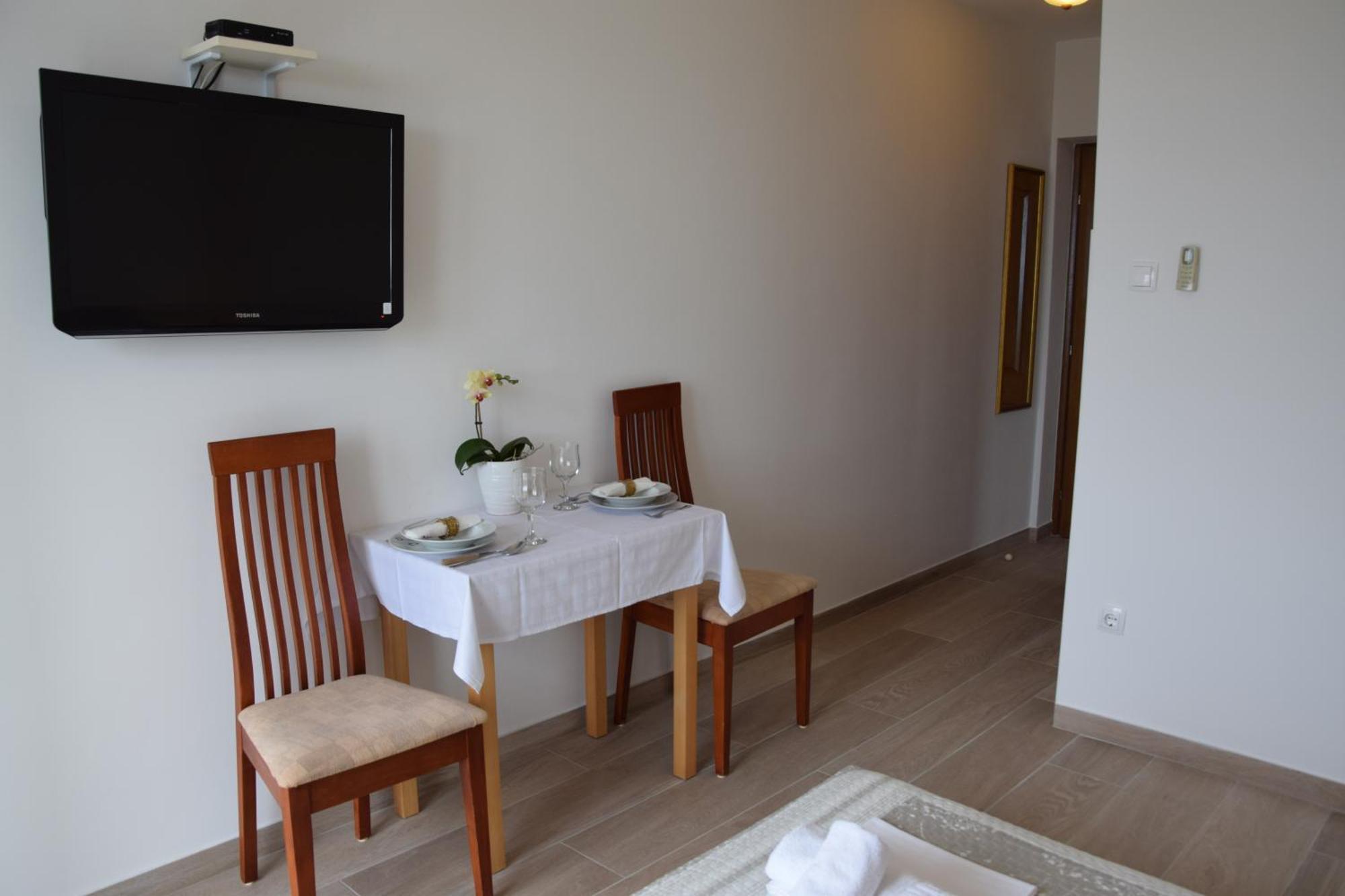 Apartments Saric Baska Voda Exterior photo