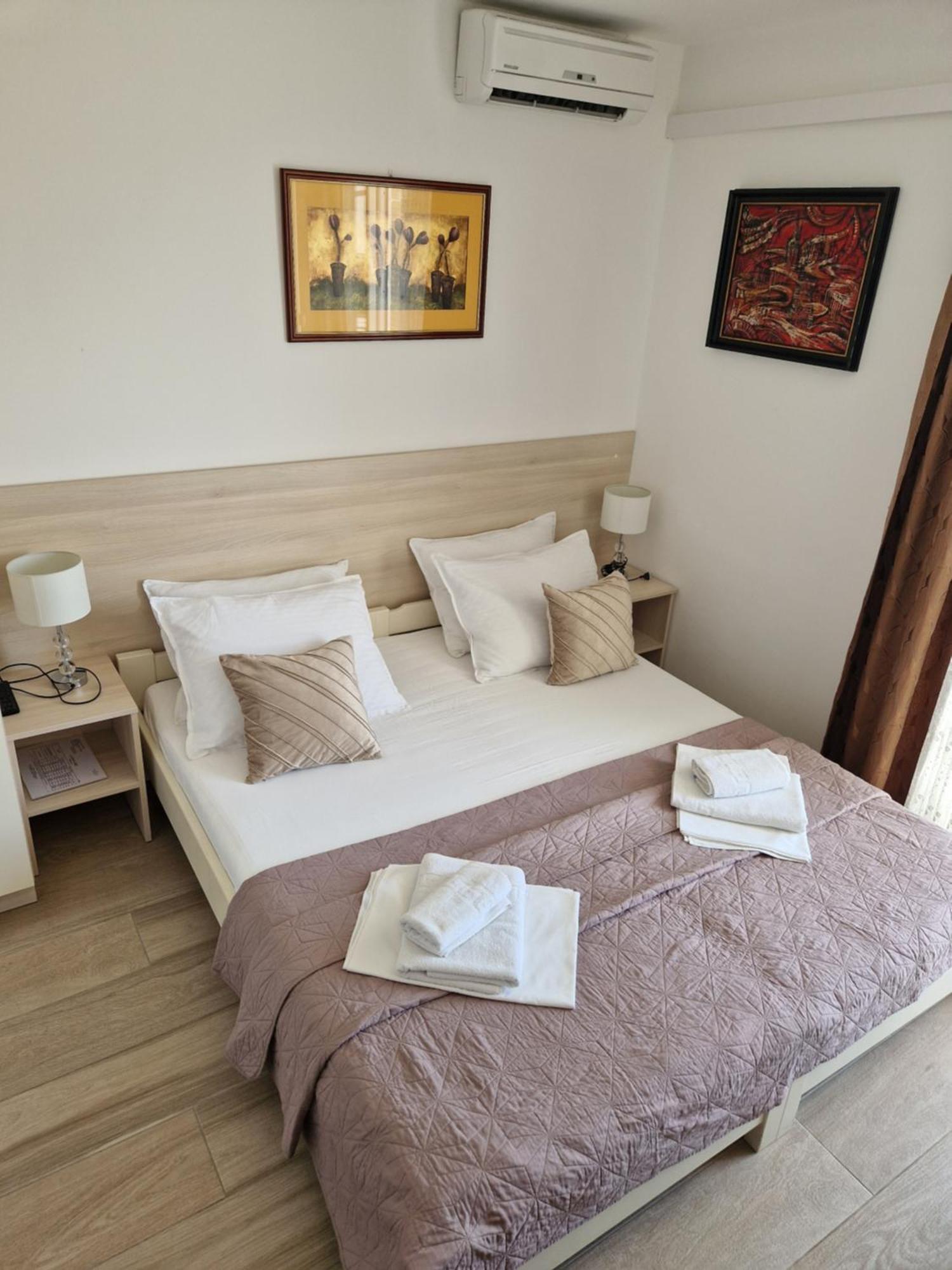 Apartments Saric Baska Voda Exterior photo